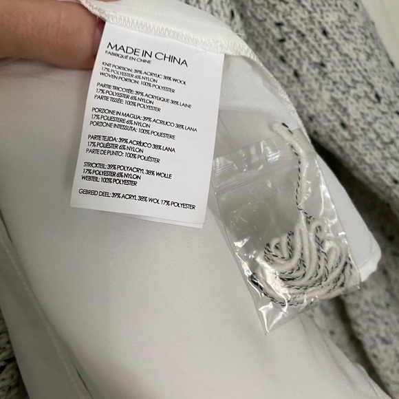 Club Monaco Kaelane Sweater Chandails - Picture 14 of 14